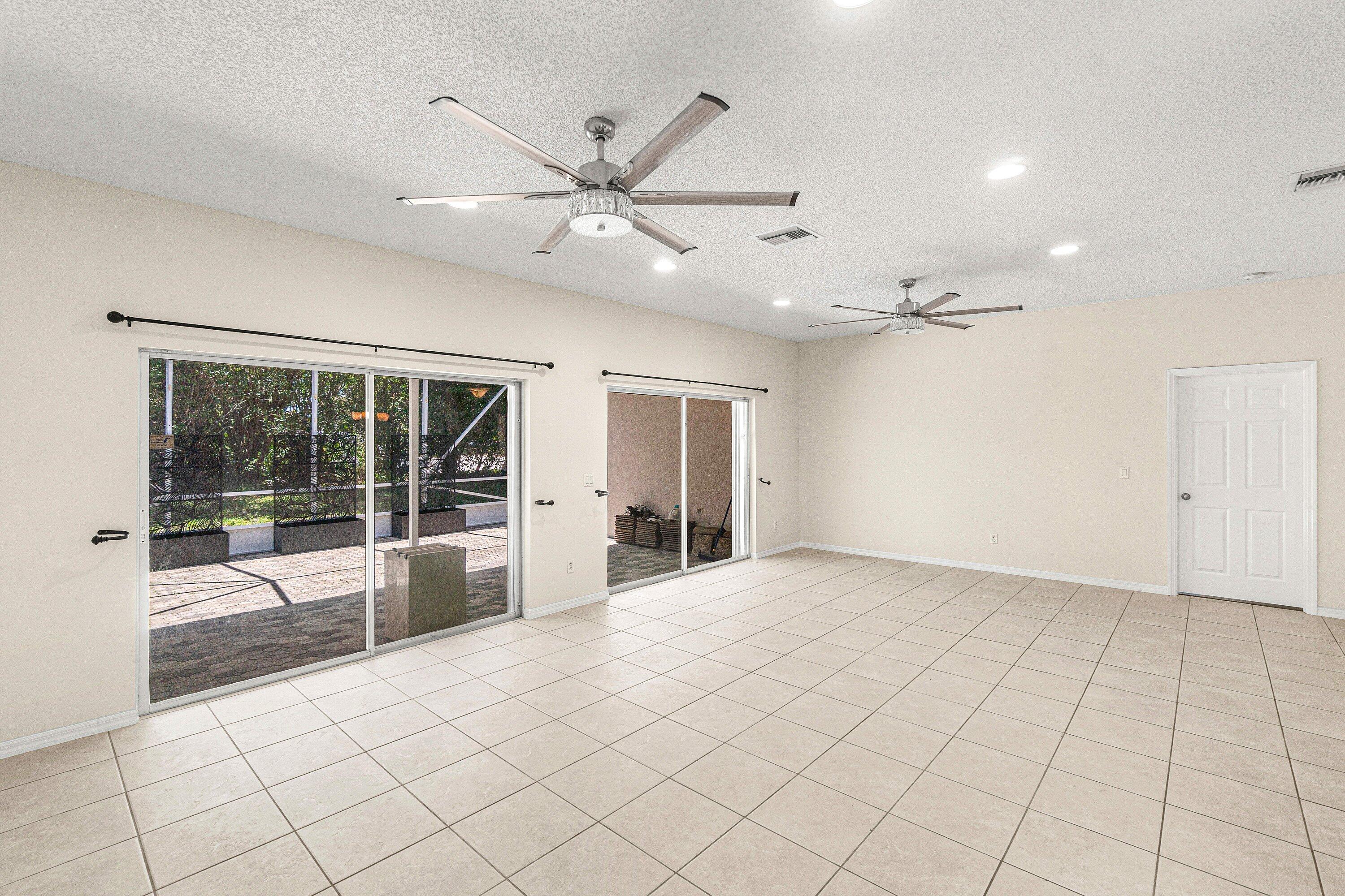 MADISON LAKES - Residential