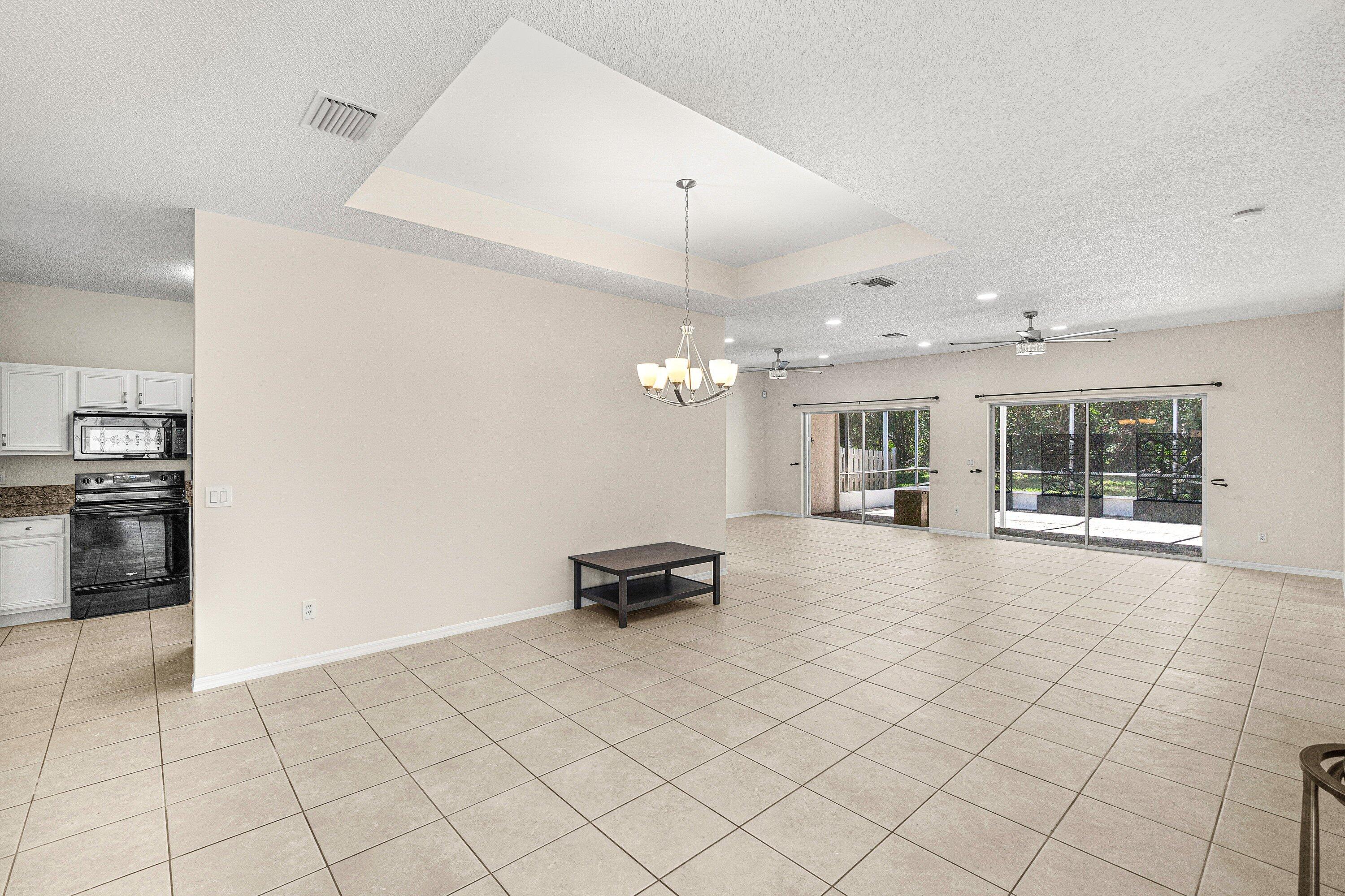 MADISON LAKES - Residential