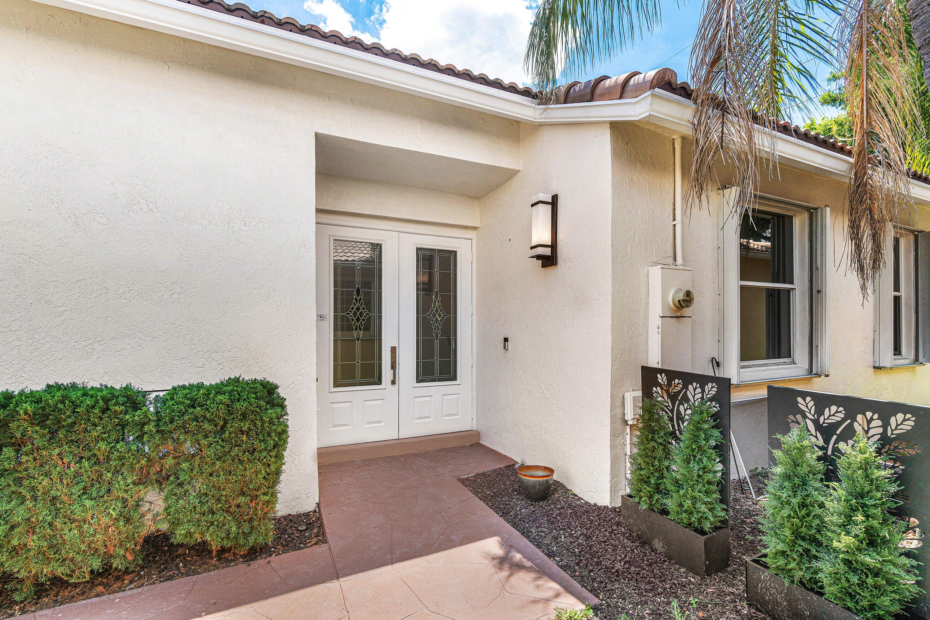 MADISON LAKES - Residential