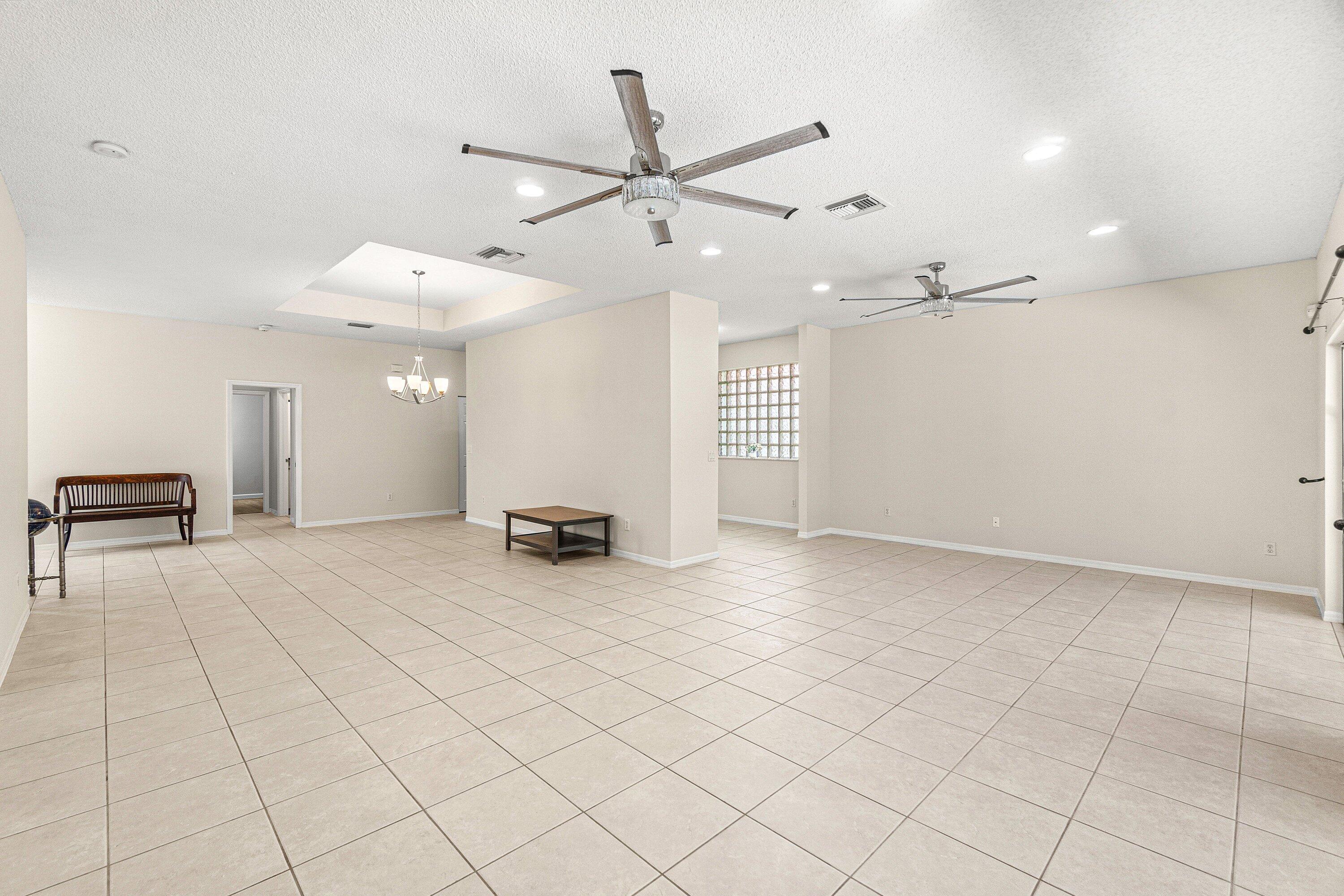 MADISON LAKES - Residential