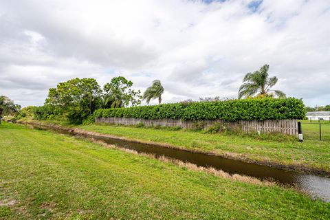 A home in Port St Lucie