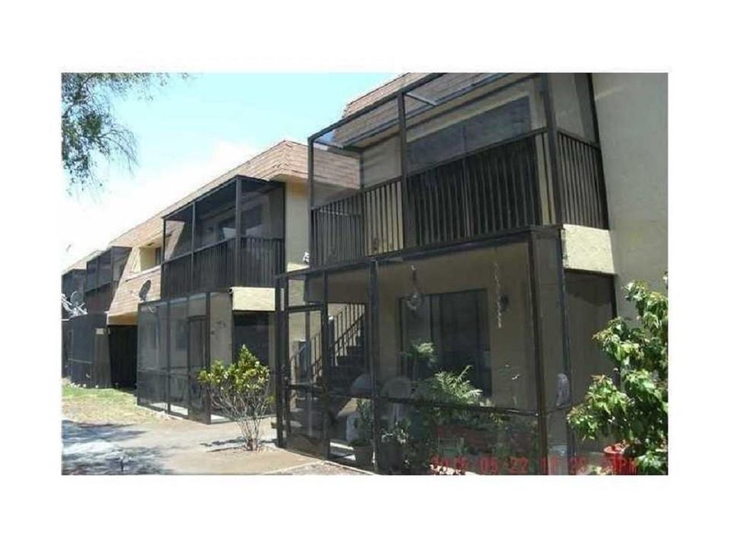 Photo of 1125 S Flagler Avenue #517, Pompano Beach, FL 33060 (MLS # B26001341)