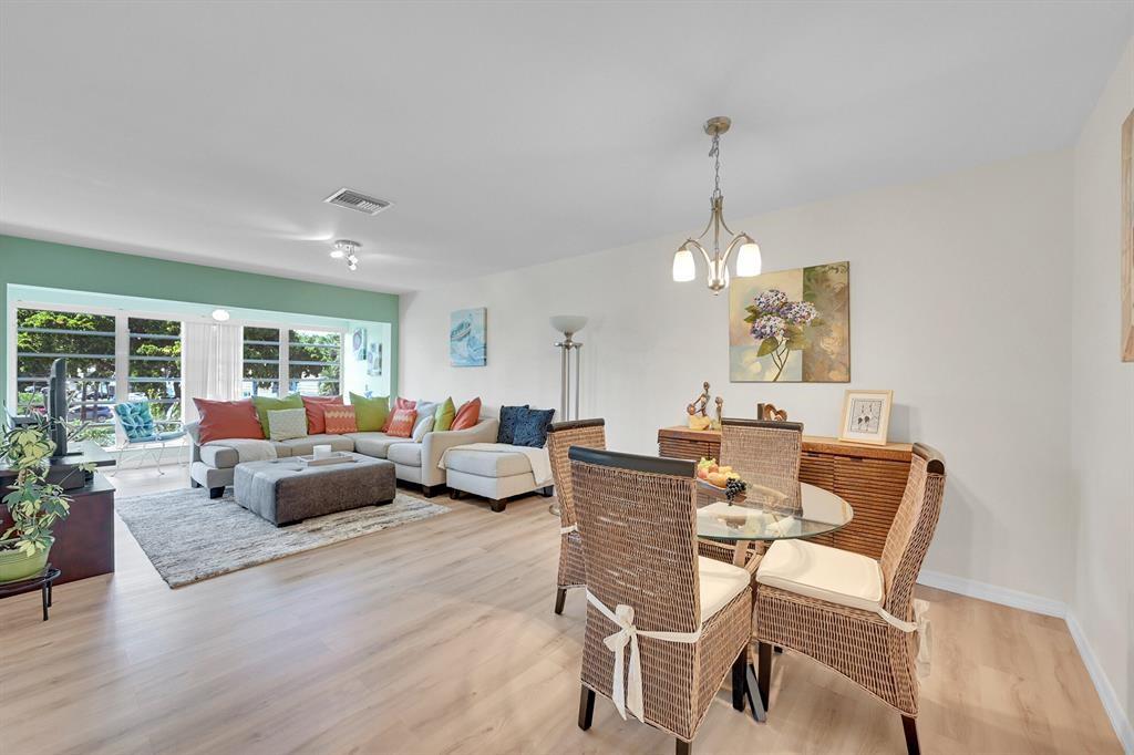 1001 Flame Vine Avenue 201