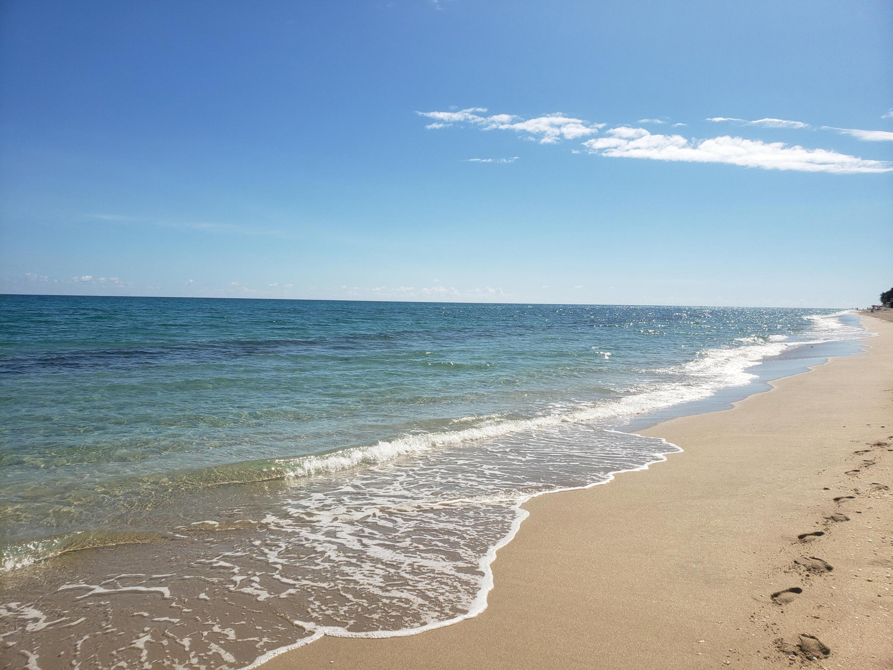 LAKE CLARKE GARDENS CONDO 3 - Residential