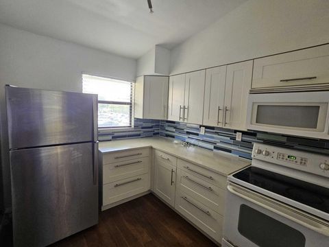 3130 Millwood Terrace 214 Boca Raton FL 33431