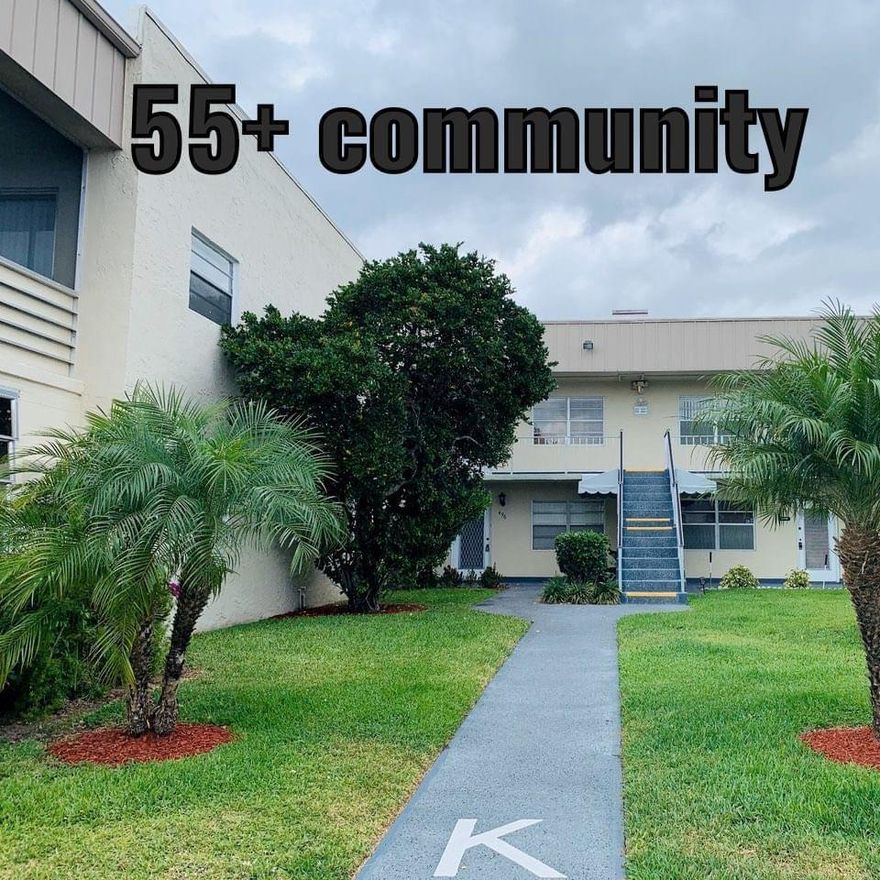 55+ Community, Beautiful 2/2 , 1st floor condo, lake view, in desirable Kings Point Golf & Country Club. Light & bright kitchen and rooms with tile flooring, living room with carpet. large walk in closet in master bedroom, Screened patio with lake & garden view + Washer/dryer. Community amenities include: upscale clubhouses, indoor/outdoor pool, golf, tennis, pickleball, shuffleboard, restaurants theatre, and courtesy shuttle buses. No pets by community rule. Can lease right away. Community approval.