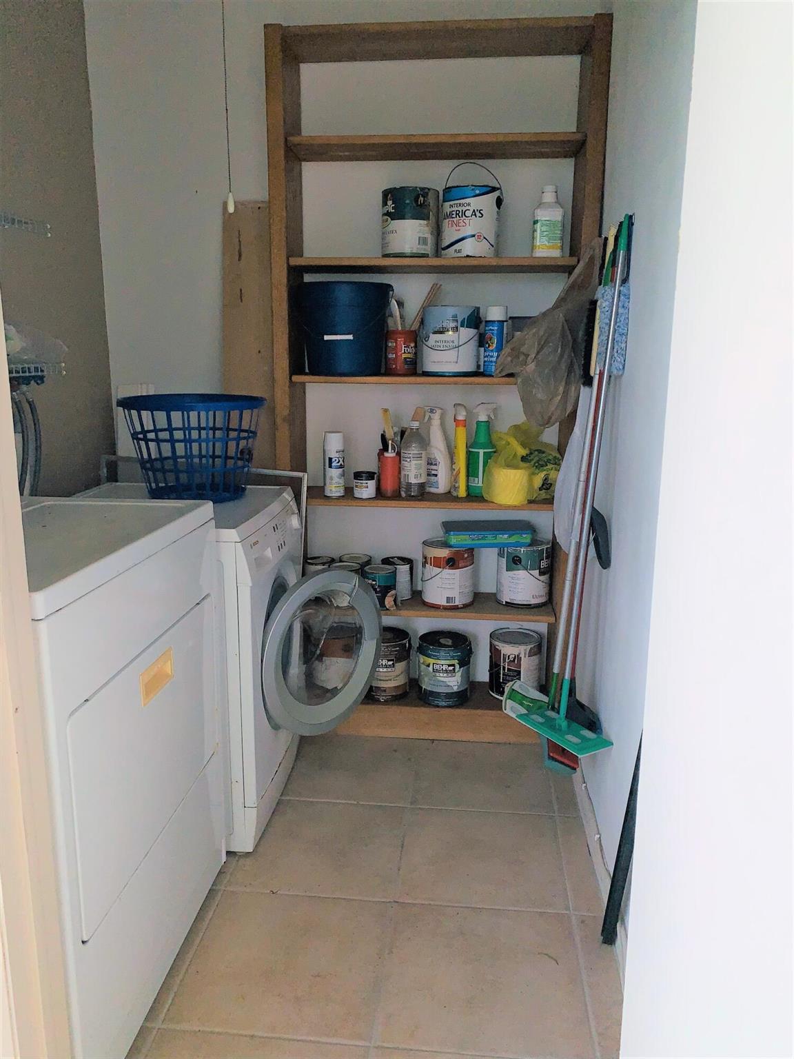 KINGS POINT FLANDERS CONDOS - Residential