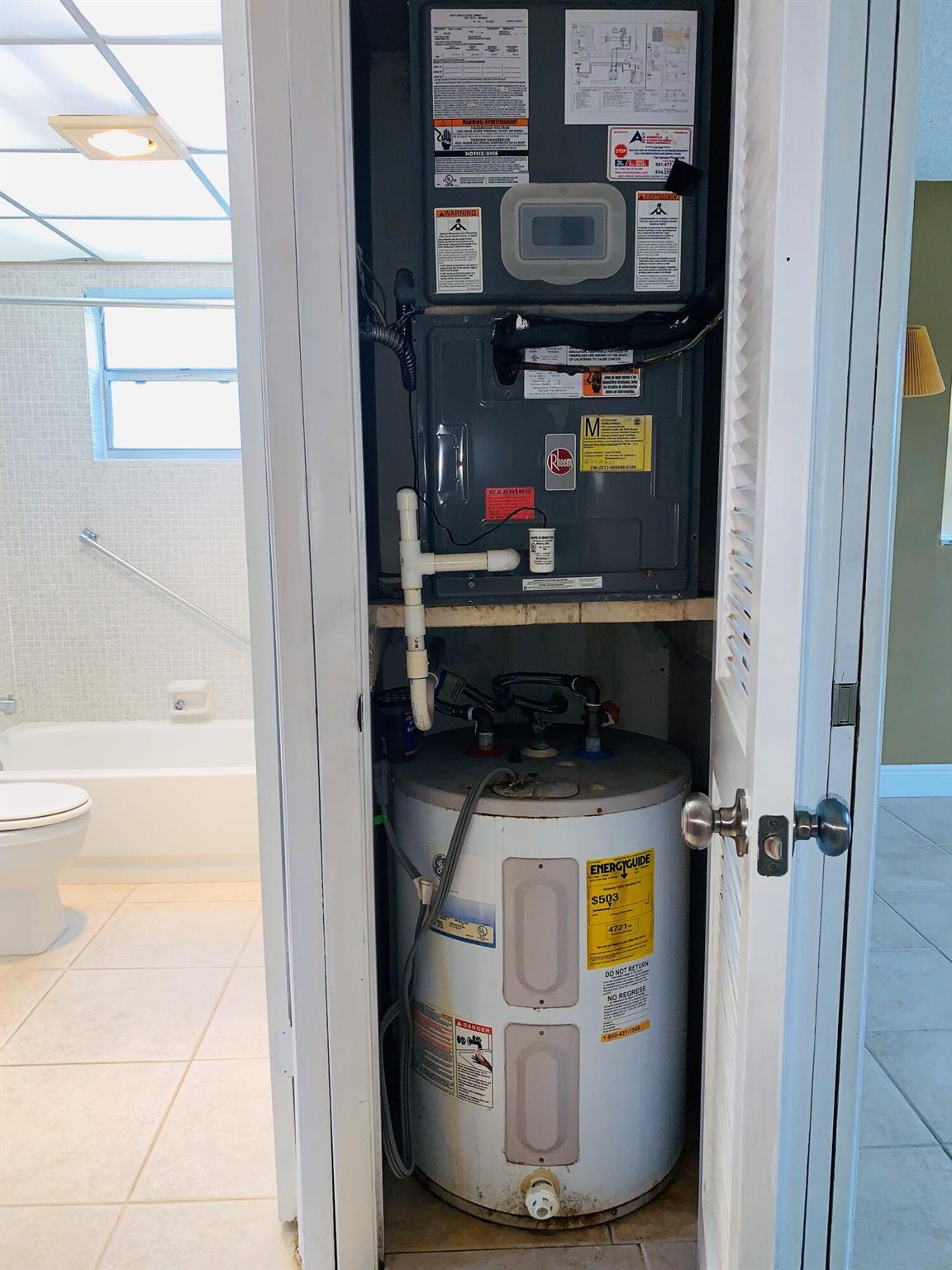 KINGS POINT FLANDERS CONDOS - Residential