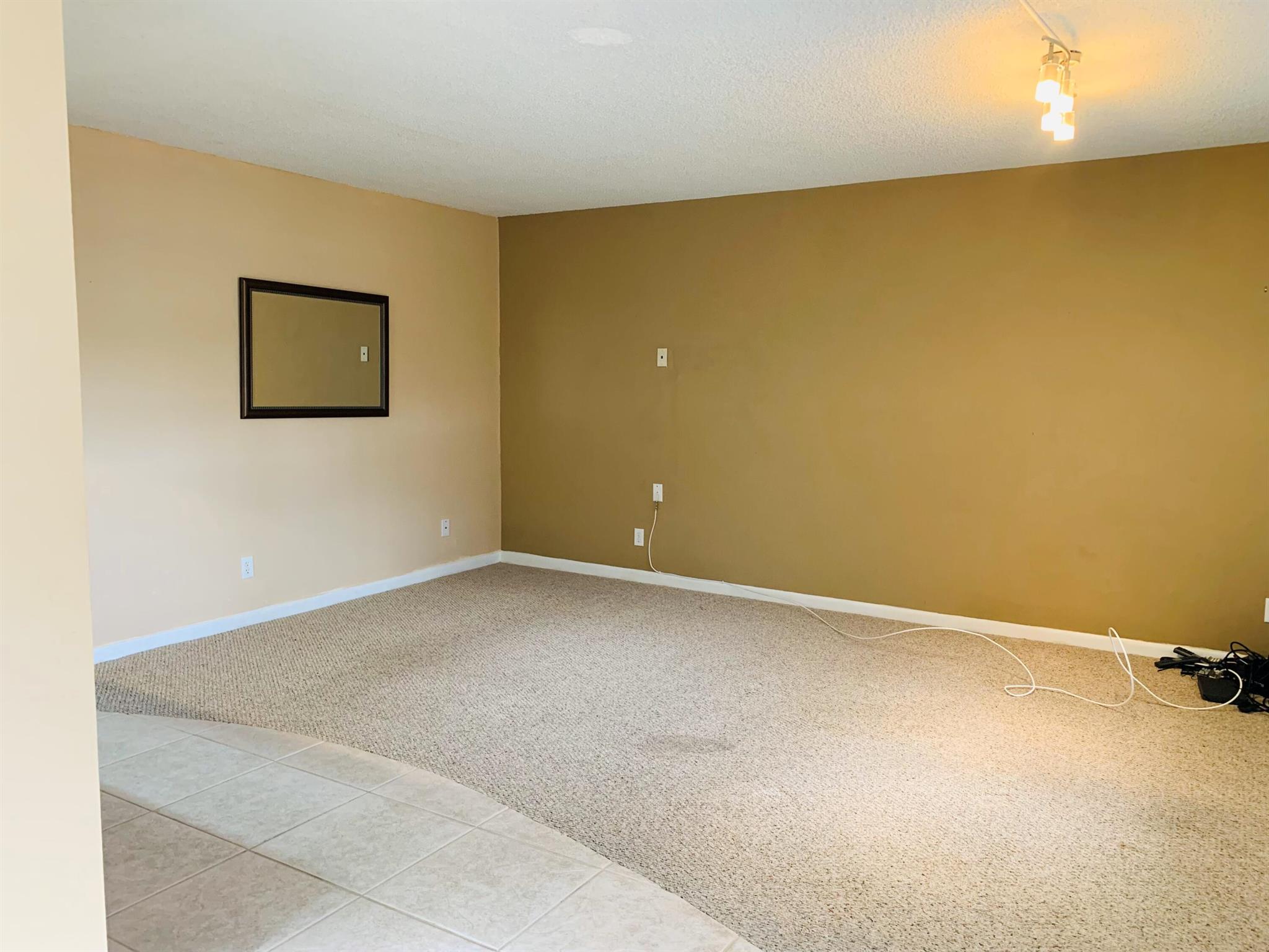 KINGS POINT FLANDERS CONDOS - Residential