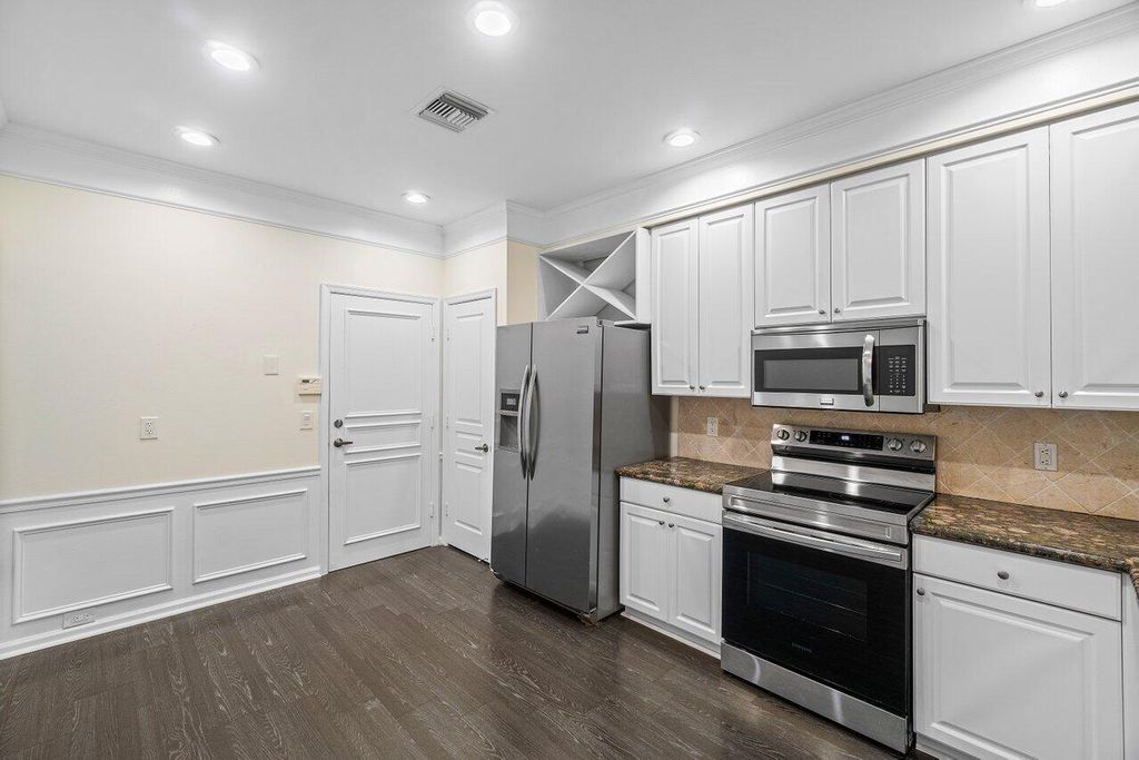 Photo of 21547 St Andrews Grand Circle #40, Boca Raton, FL 33486 (MLS # R11010359)
