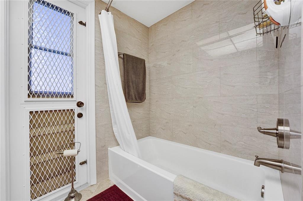 Lakeview Estates Sec 2 76 - Residential