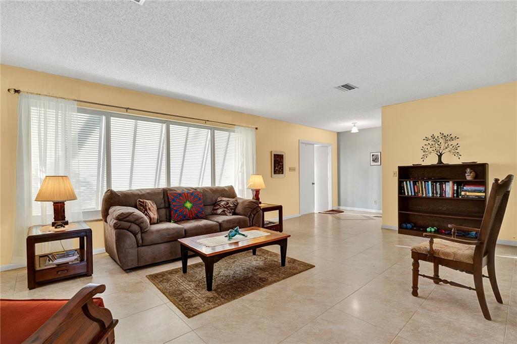 Lakeview Estates Sec 2 76 - Residential