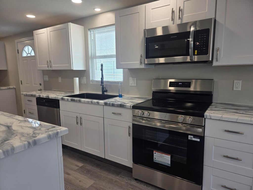 Photo of 6950 SE Congress Street, Hobe Sound, FL 33455 (MLS # B26028746)