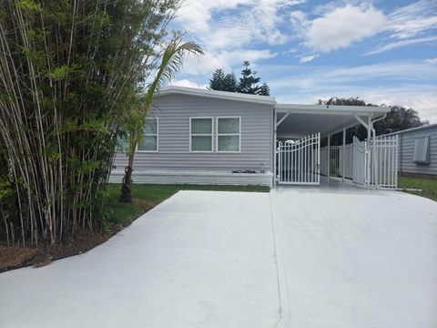 Property photo of 6950 Se Congress Street, Hobe Sound, FL 33455