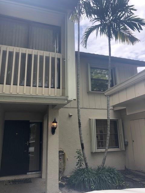 View photos, virtual tours, details... 552 E Deer Creek Wildwood Ln Lane E