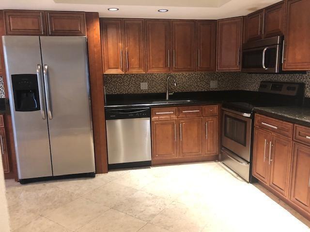 View photos, virtual tours, details... 552 E Deer Creek Wildwood Ln Lane E