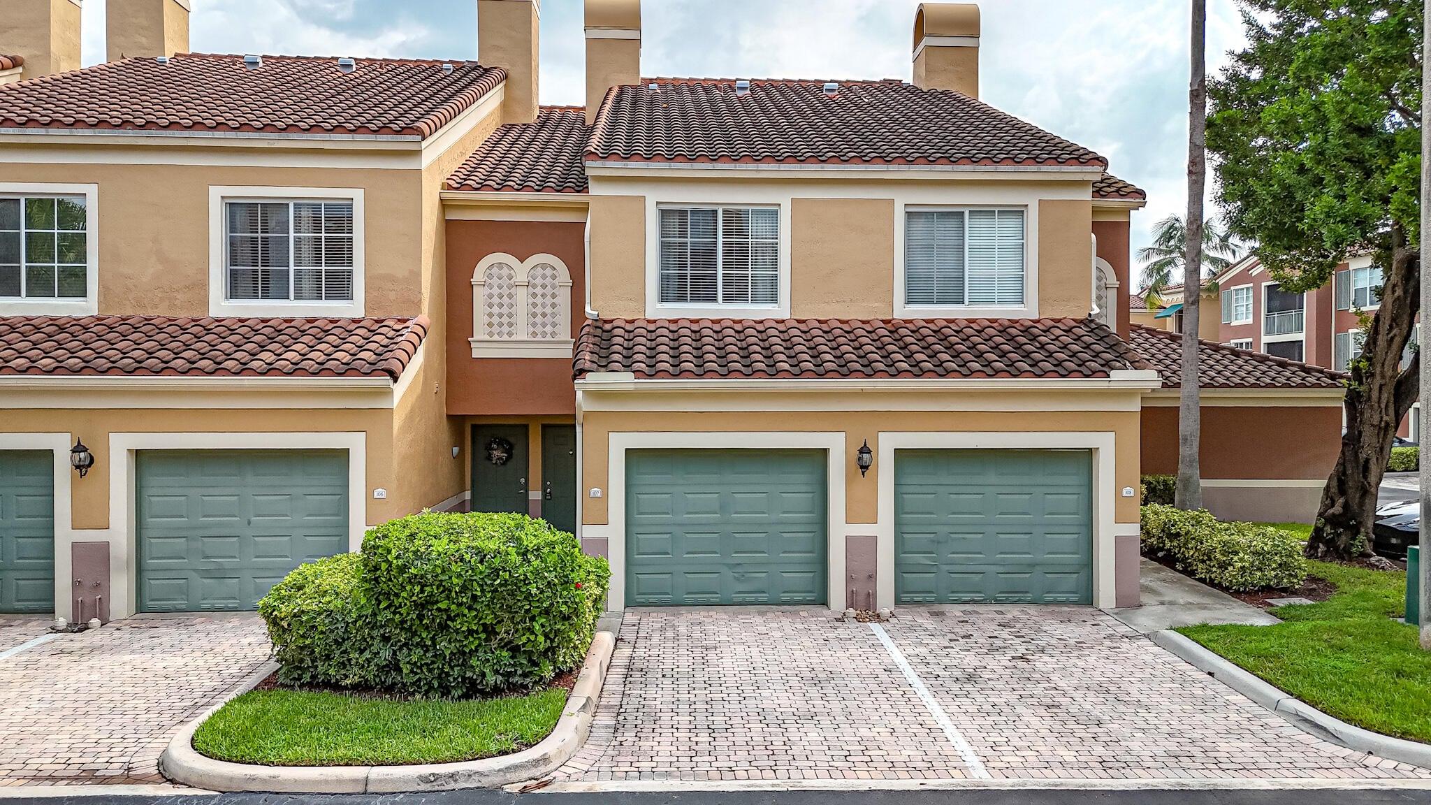 Properties 11781 St Andrews Place 107