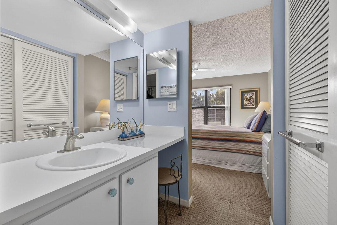 HIDDEN HARBOUR OF THE PALM BEACHES - Residential