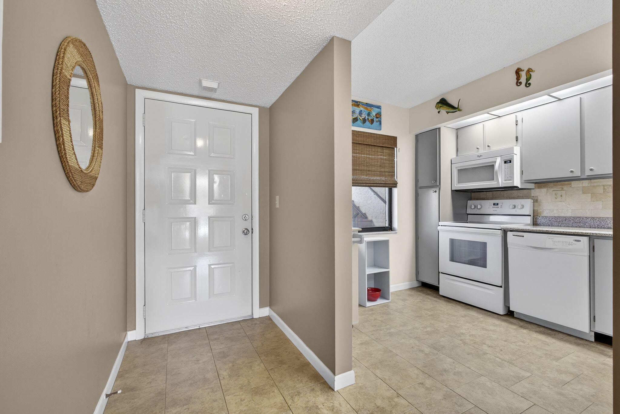 HIDDEN HARBOUR OF THE PALM BEACHES - Residential