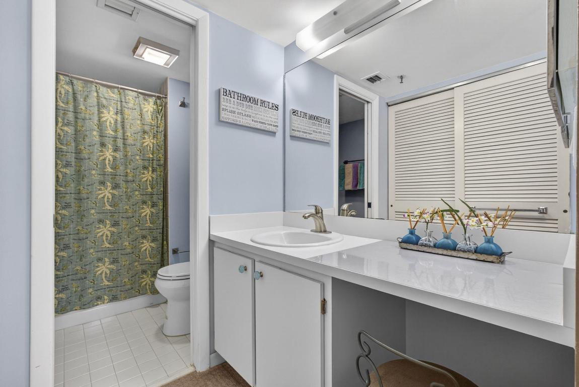 HIDDEN HARBOUR OF THE PALM BEACHES - Residential