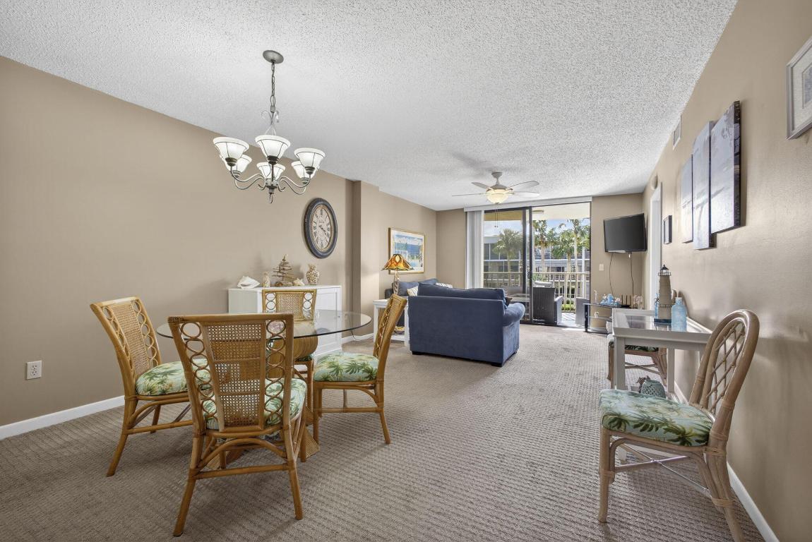 HIDDEN HARBOUR OF THE PALM BEACHES - Residential