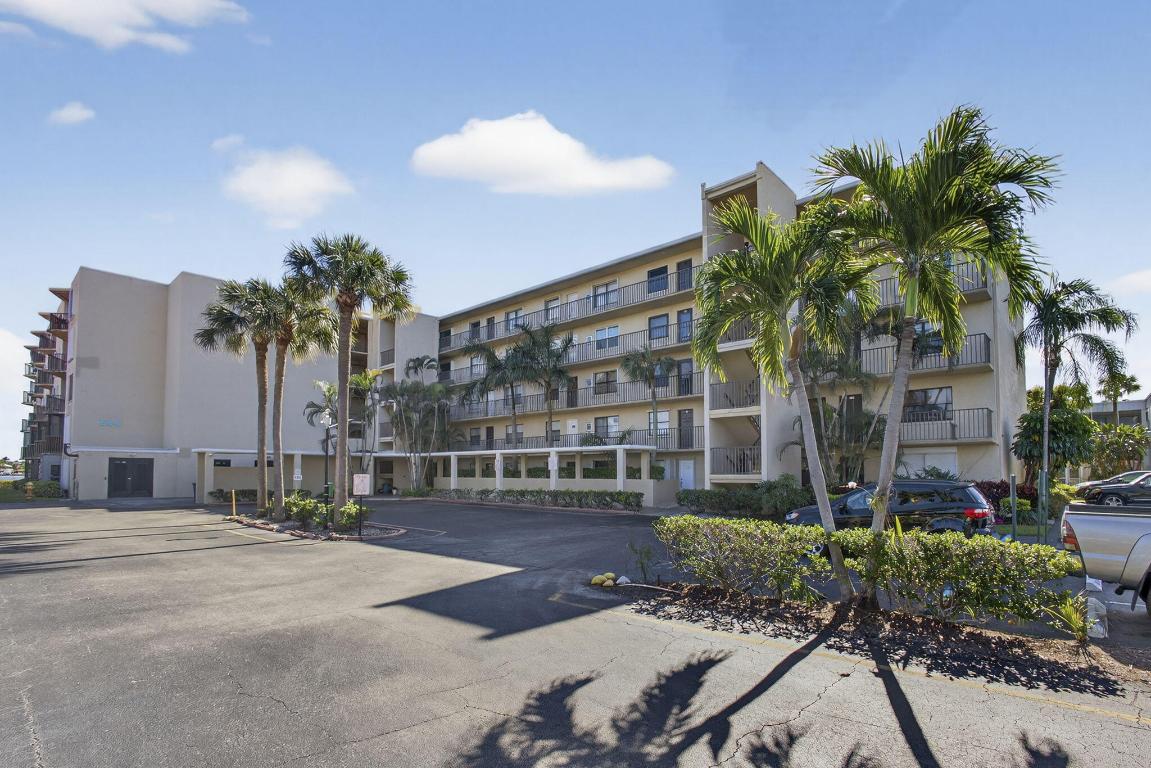 HIDDEN HARBOUR OF THE PALM BEACHES - Residential