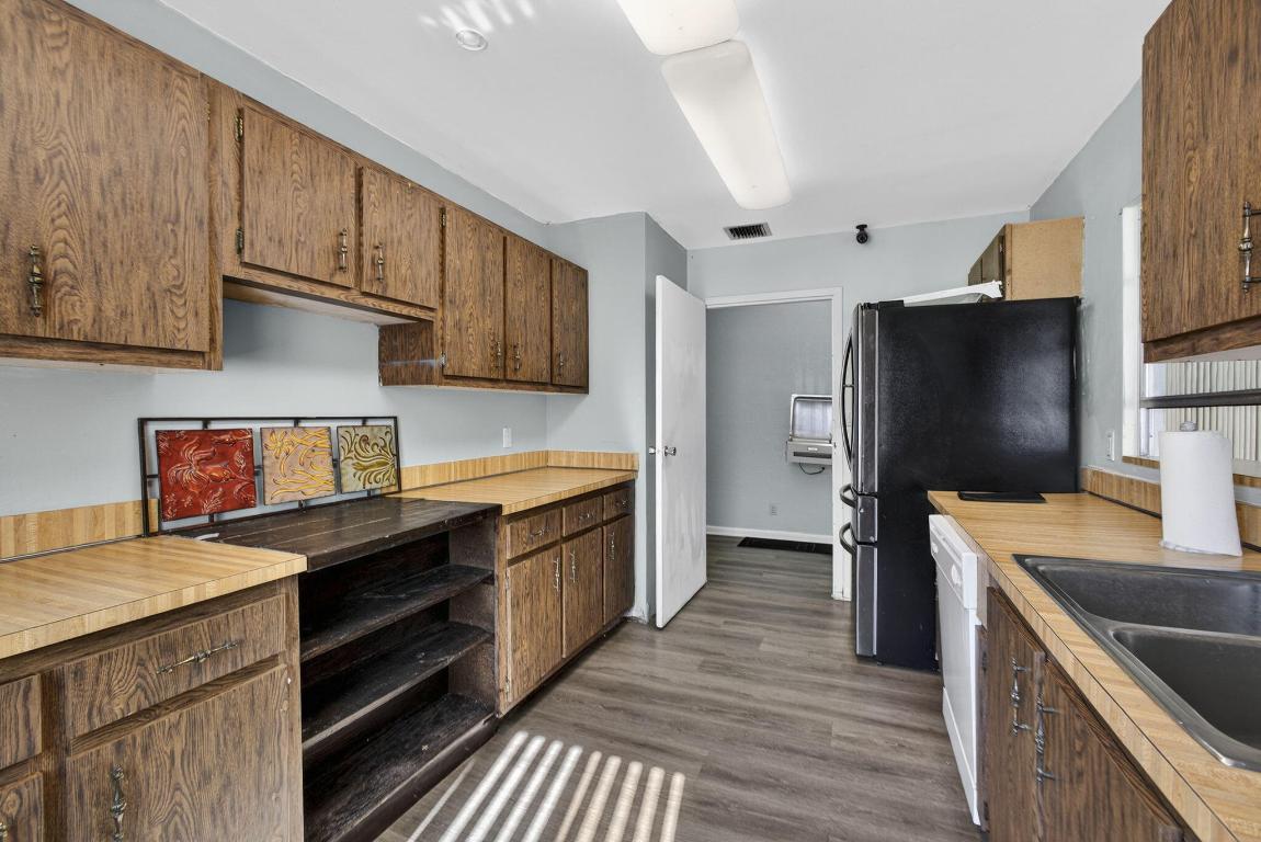 HIDDEN HARBOUR OF THE PALM BEACHES - Residential