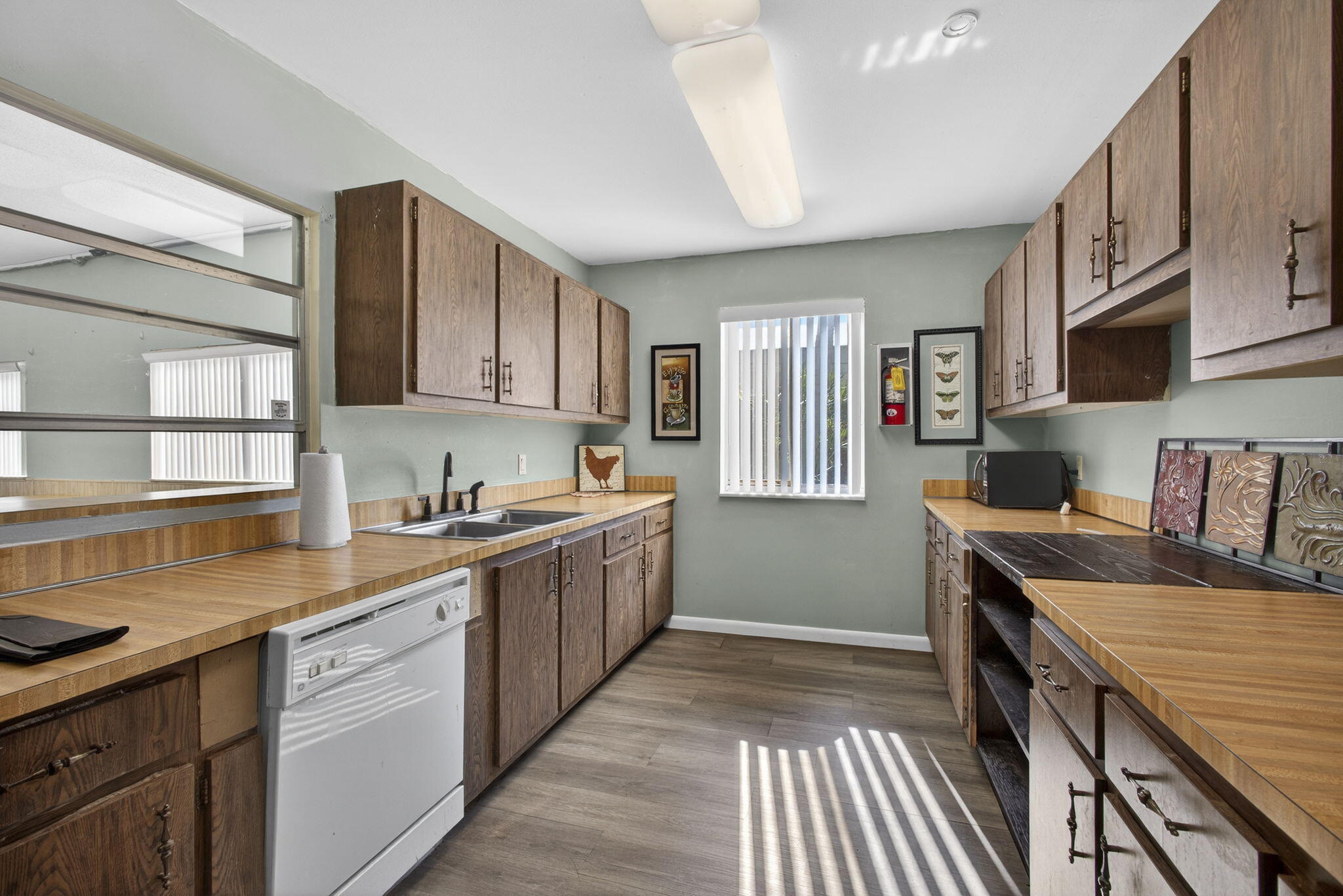 HIDDEN HARBOUR OF THE PALM BEACHES - Residential