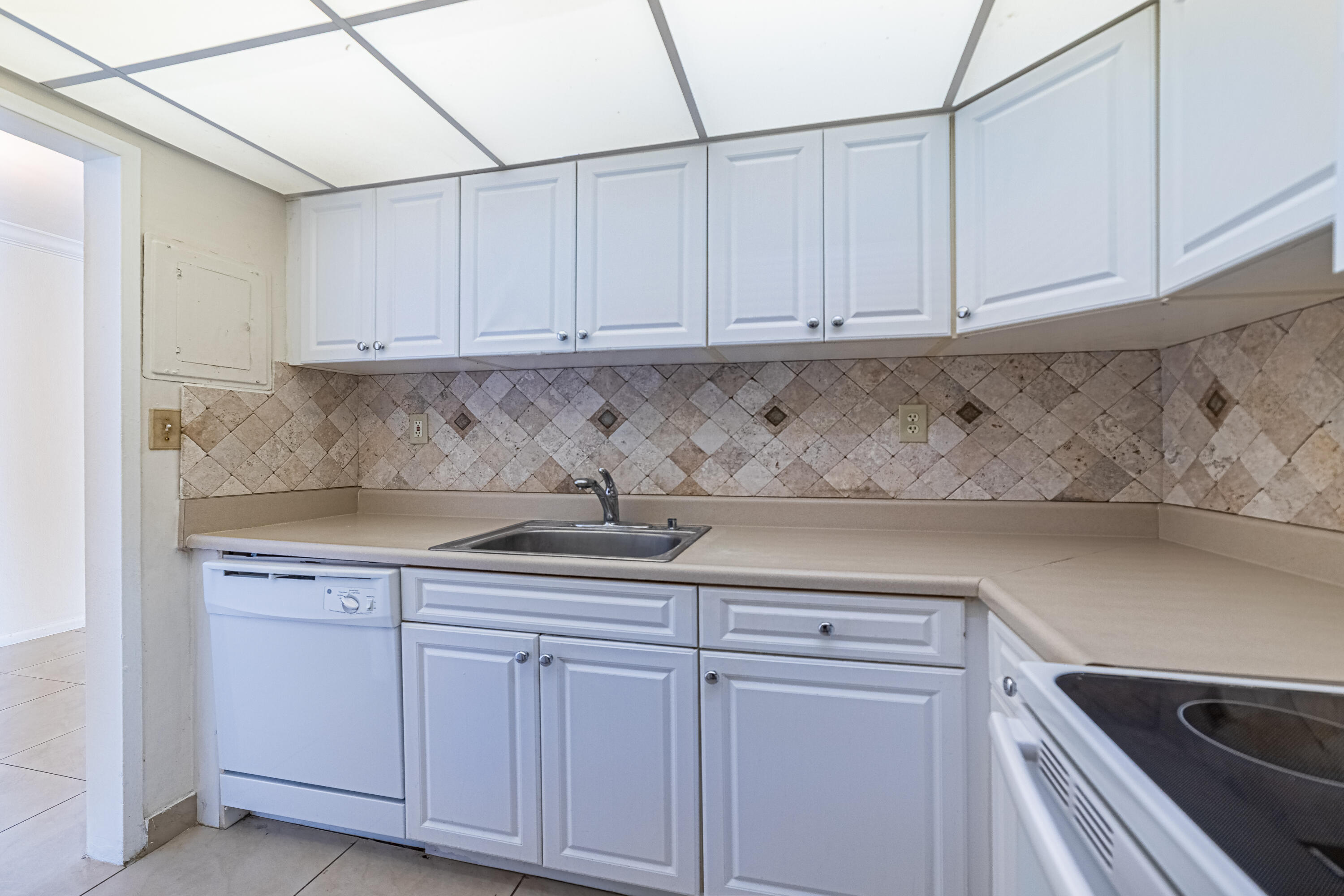 MIRADOR 1200 CONDO - Residential