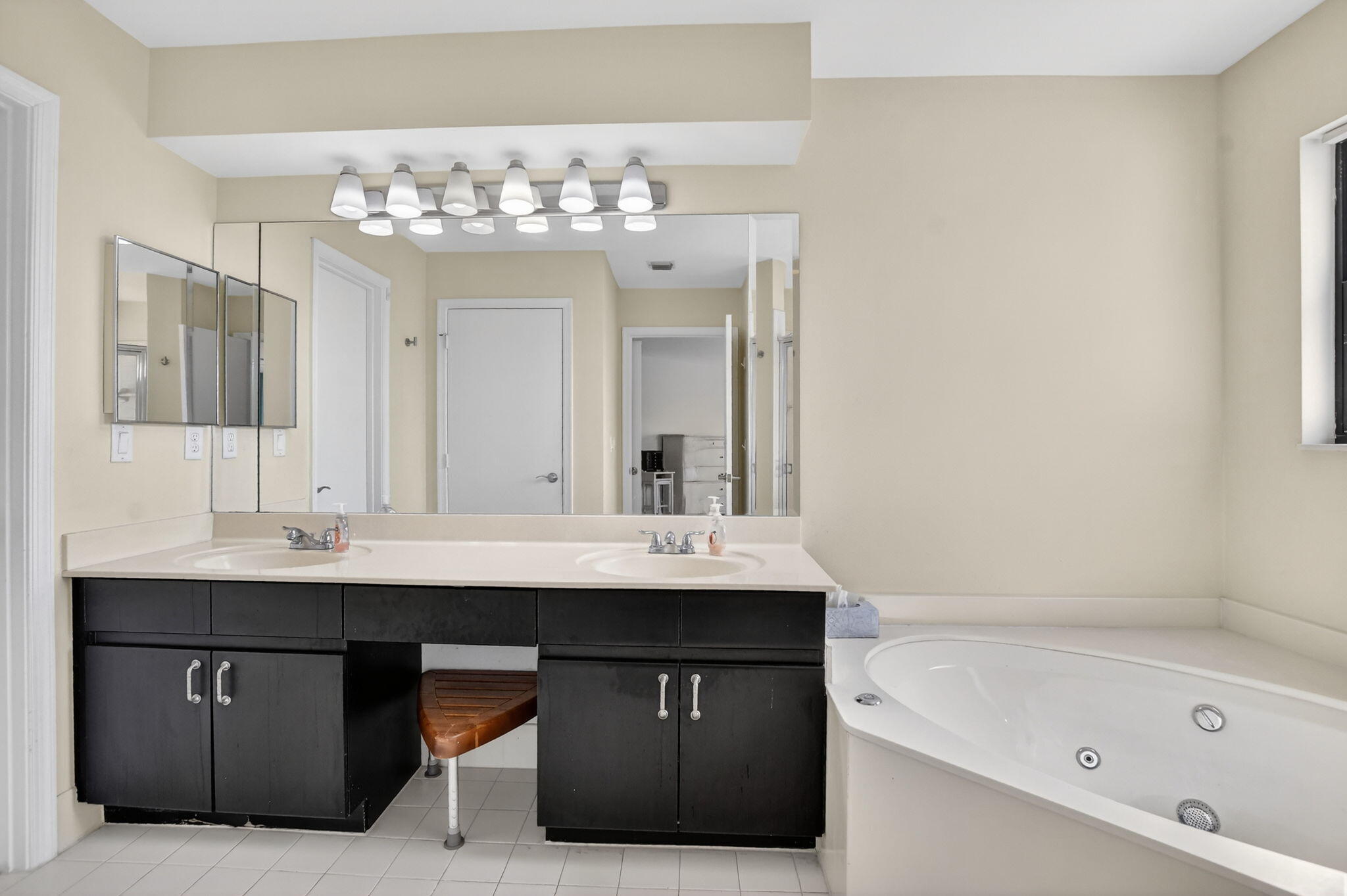 TRACT G OF MISSION BAY - Residential