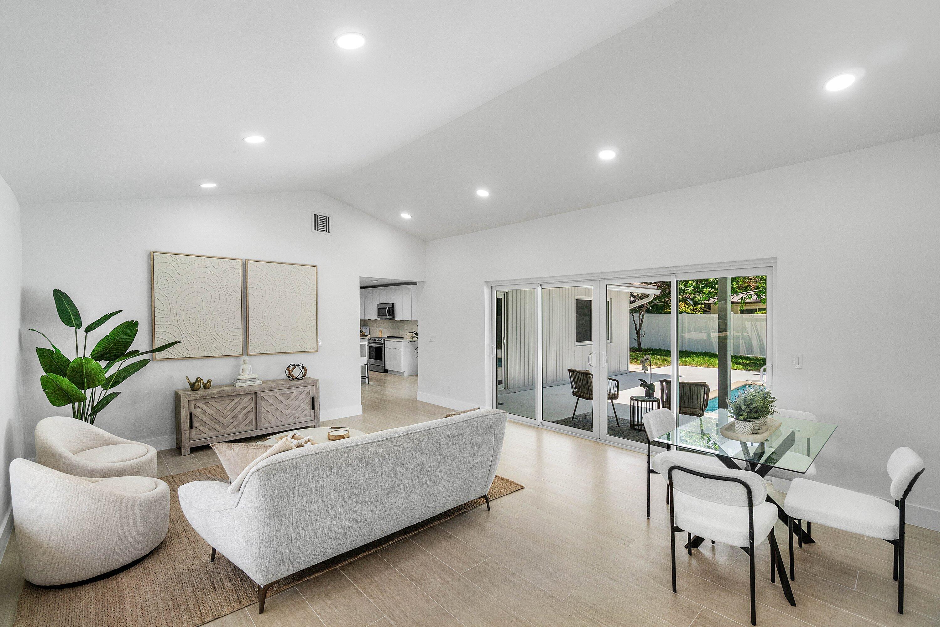 723 SW 27th Terrace
