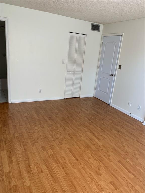 Royal Park - Residential