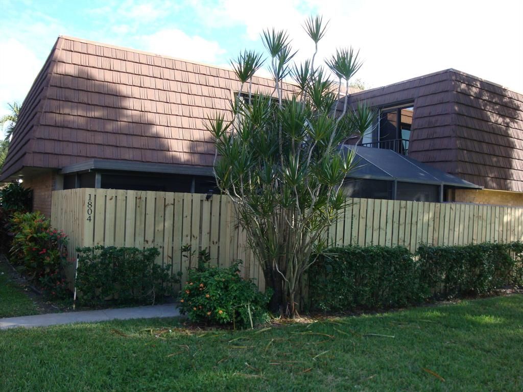 Photo of 1804 18th Lane, Palm Beach Gardens, FL 33418 (MLS # R10759414)