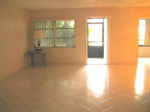 DELRAY VILLAS - Residential