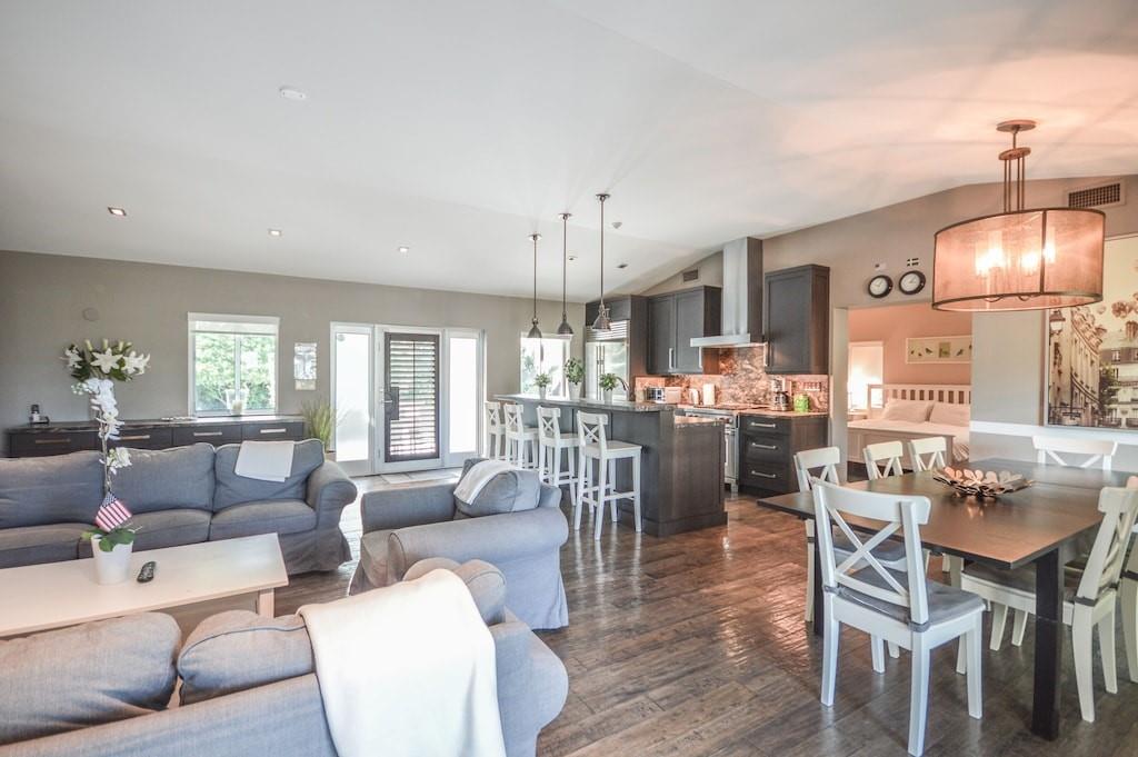 Hollywood Lakes Sec 1-32 - Residential