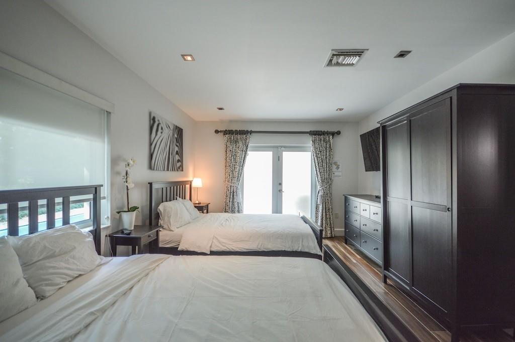Hollywood Lakes Sec 1-32 - Residential