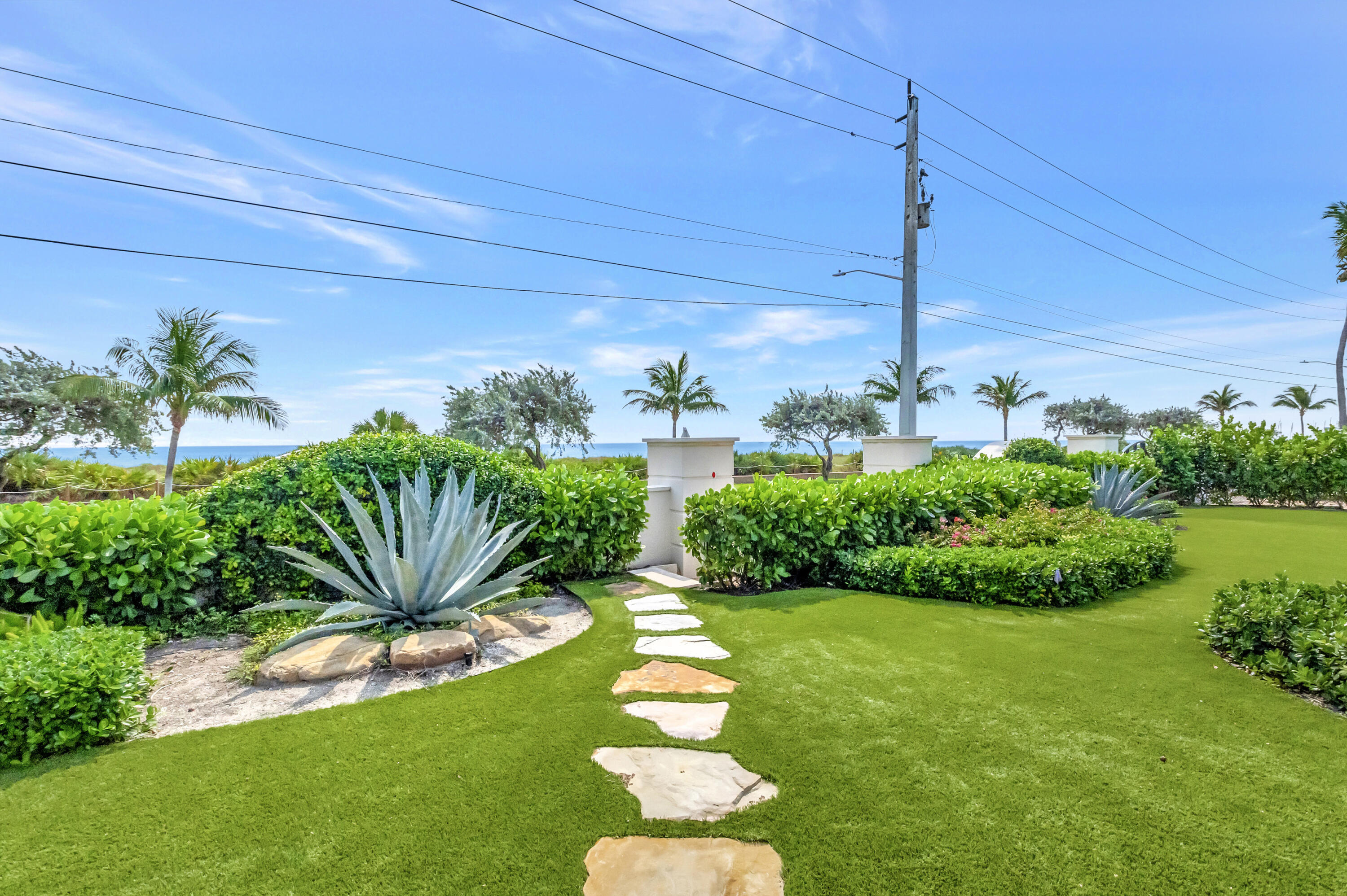 DELRAY OCEAN ESTATES NORTH - Residential