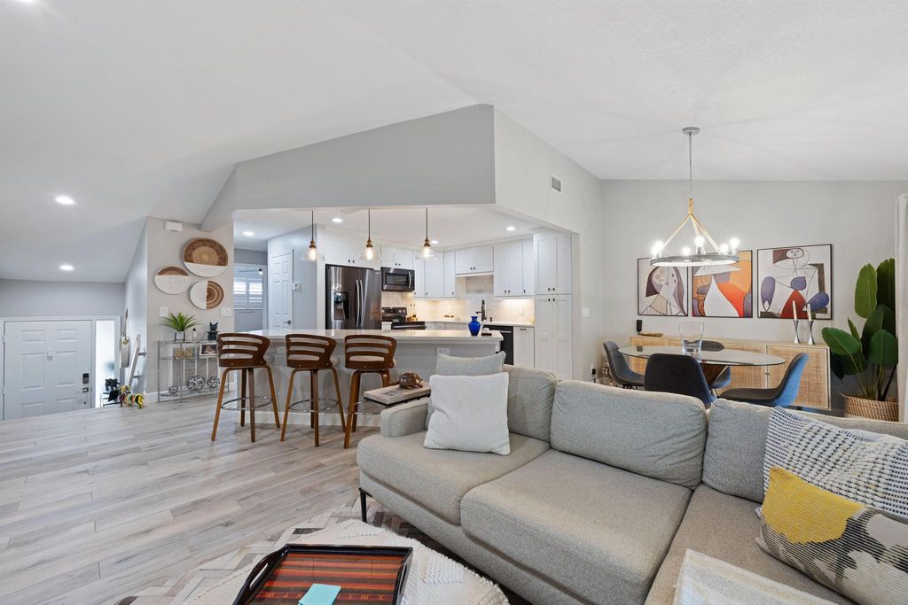 Photo of 5710 Coach House Circle #F, Boca Raton, FL 33486 (MLS # R11119247)