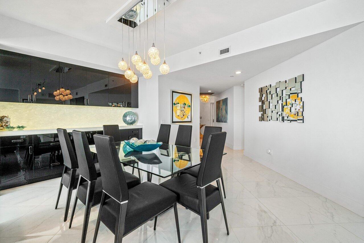 MARINA GRANDE RIVIERA BEA - Residential