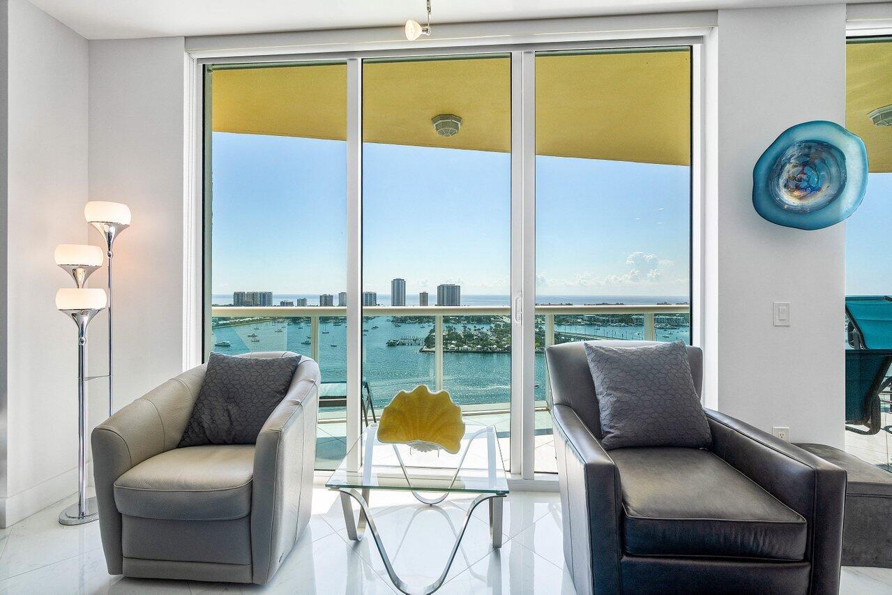 MARINA GRANDE RIVIERA BEA - Residential