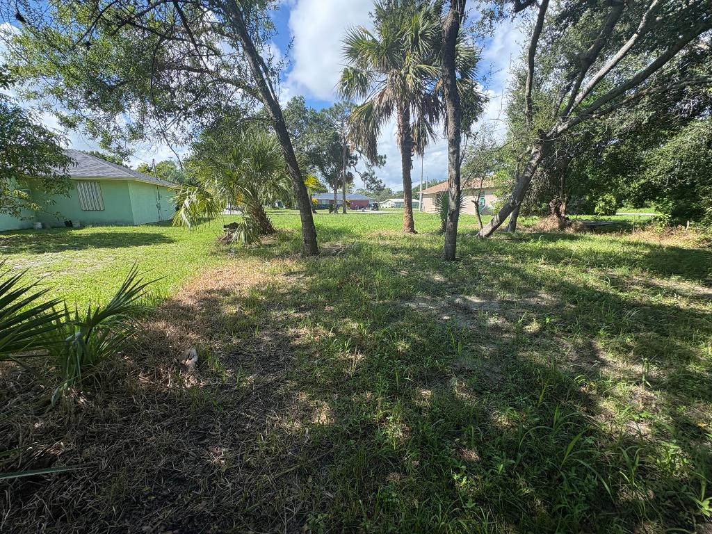 SUNLAND GARDENS - Land