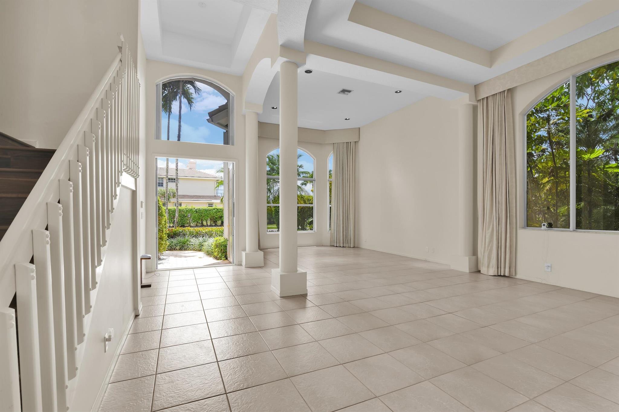 4132 NW 55th Place