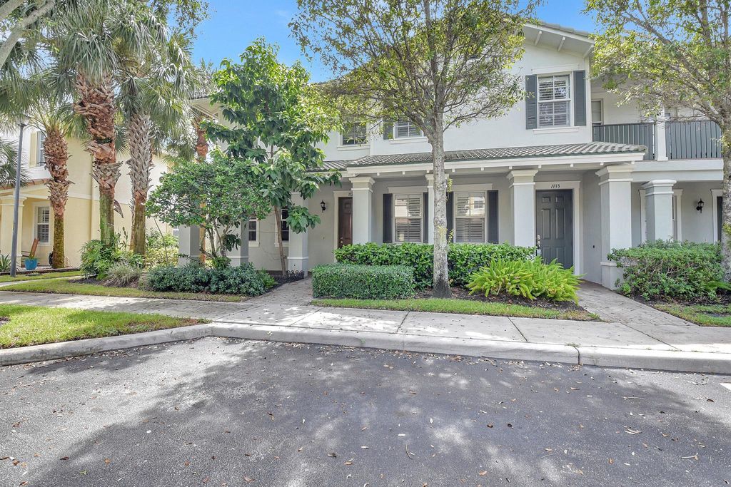 Photo of 1125 NW 18th Avenue, Boca Raton, FL 33486 (MLS # R11096048)