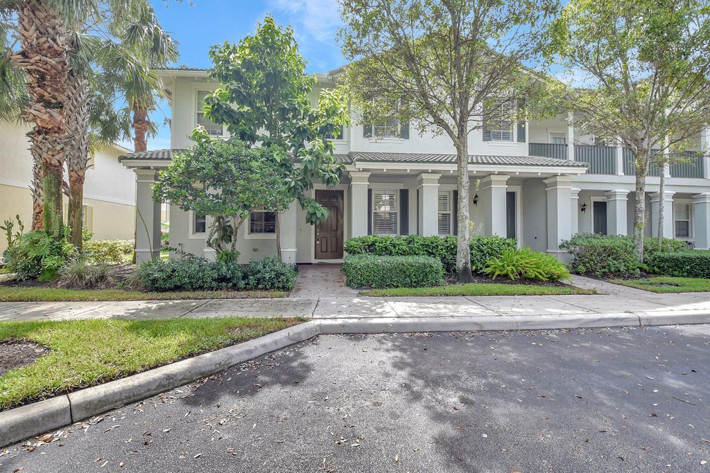 Photo of 1125 NW 18th Avenue, Boca Raton, FL 33486 (MLS # R11096048)