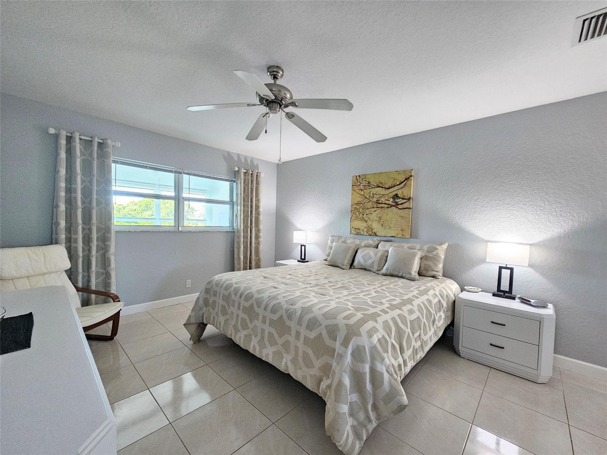 BAMBOO GARDENS CONDO - Residential