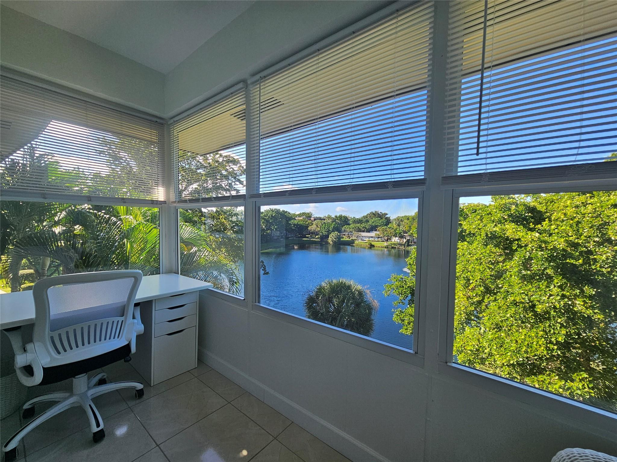 BAMBOO GARDENS CONDO - Residential