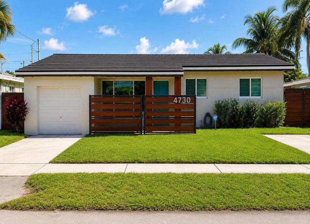 Photo of 4730 SW 42ND Terrace, Dania Beach, FL 33314 (MLS # B26064466)