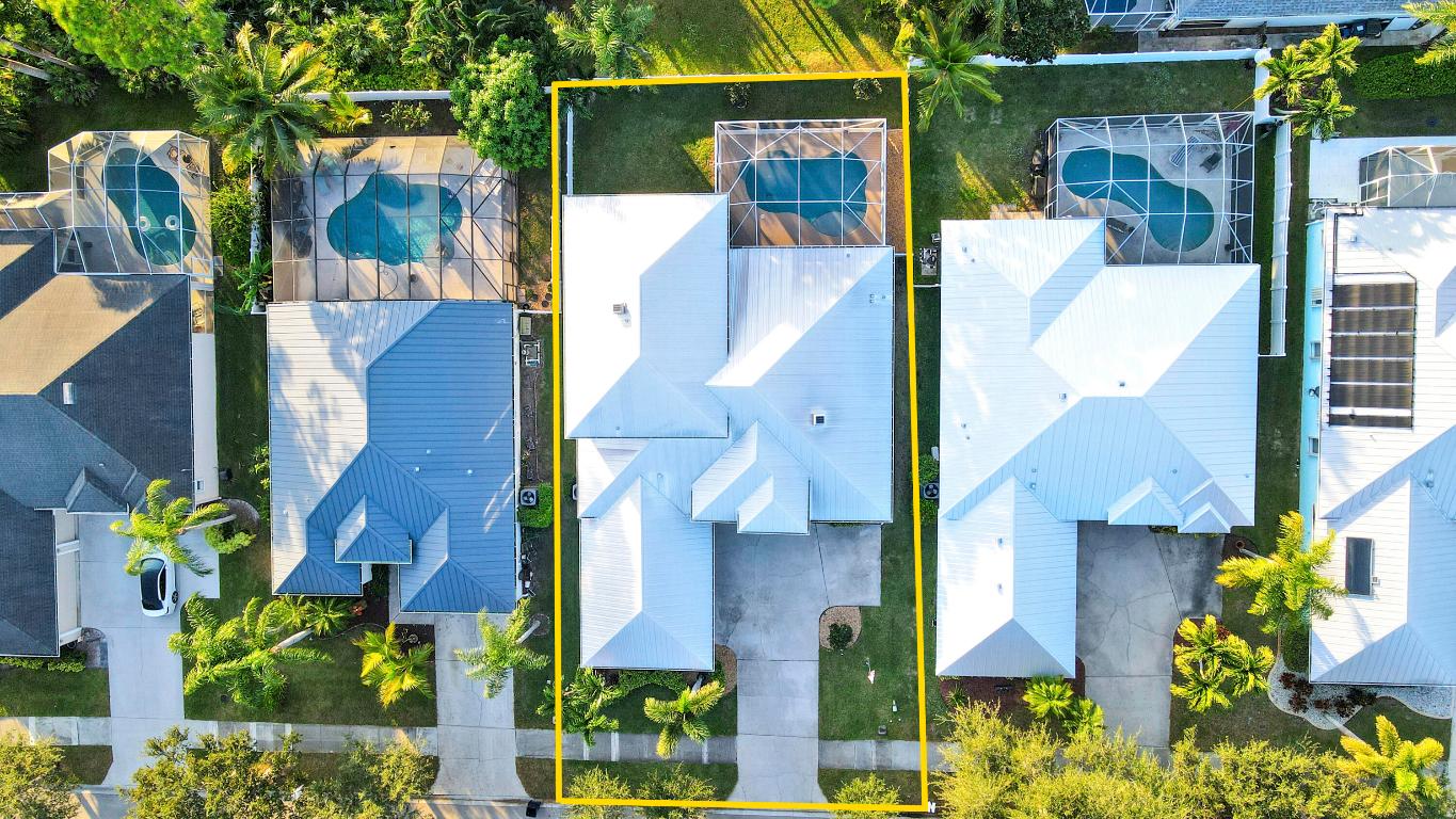 PINEAPPLE PLANTATION (AKA PINES) - Residential