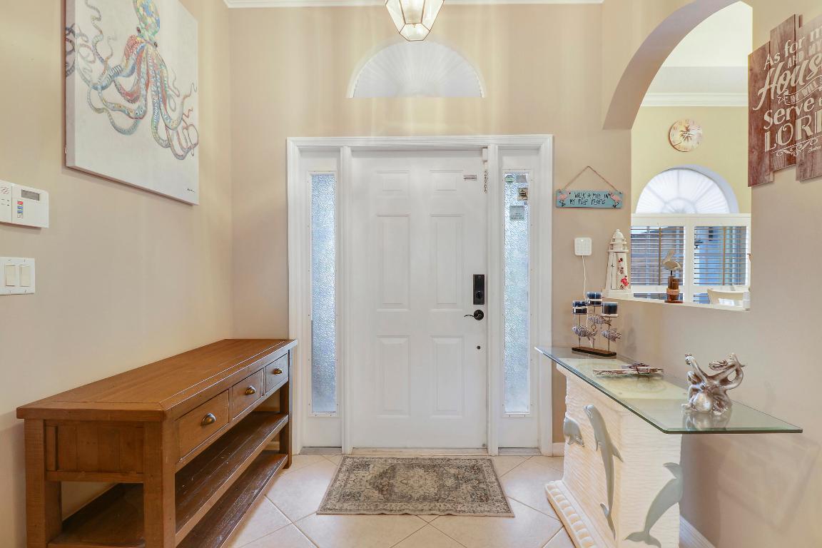 2260 NW Windemere Drive