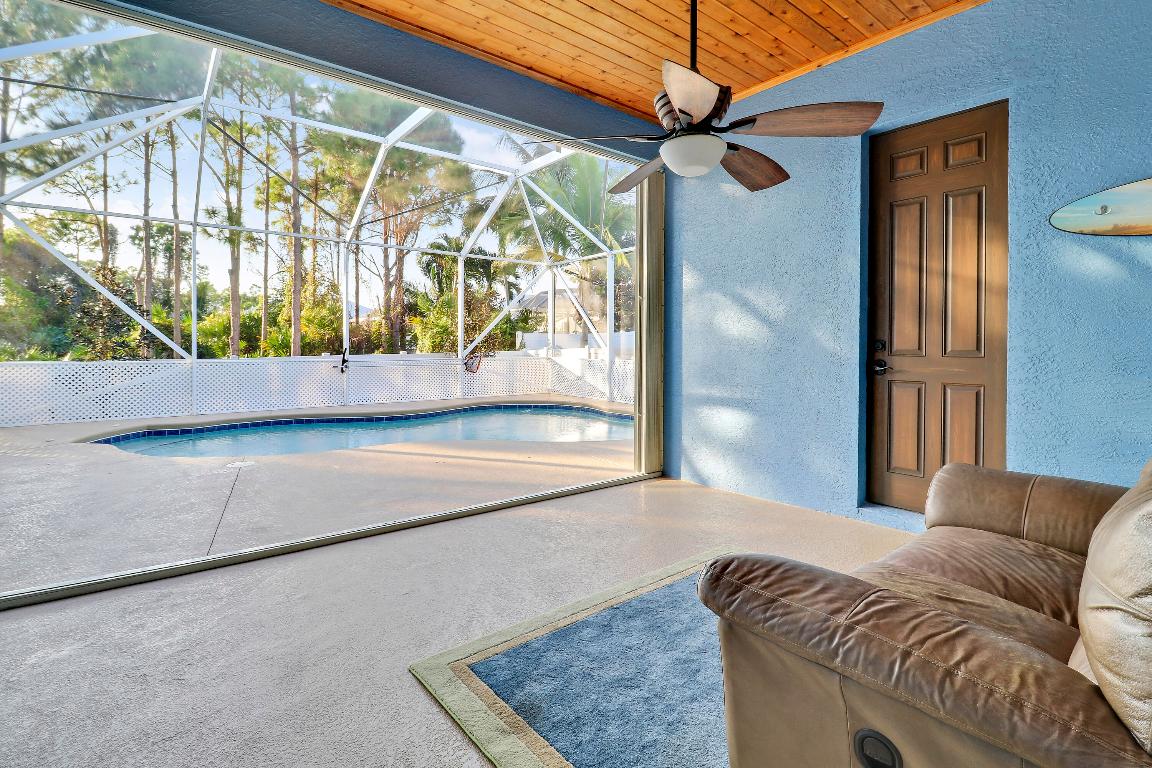 PINEAPPLE PLANTATION (AKA PINES) - Residential